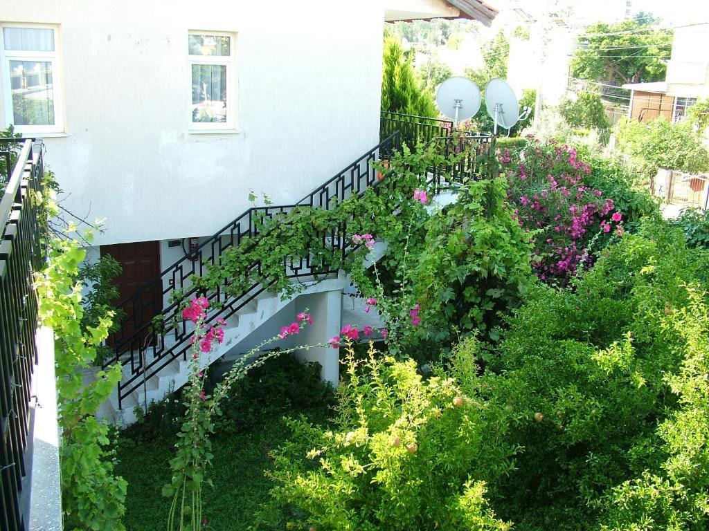 Gultepe Apartments Kuşadası Exterior photo